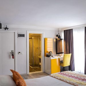 Standard Zimmer mit Kingsize-Bett